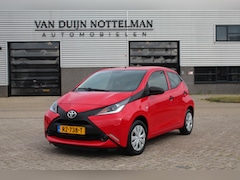 Toyota Aygo - 1.0 VVT-i x / Zuinig / Bluetooth / 1ste eigenaar / N.A.P