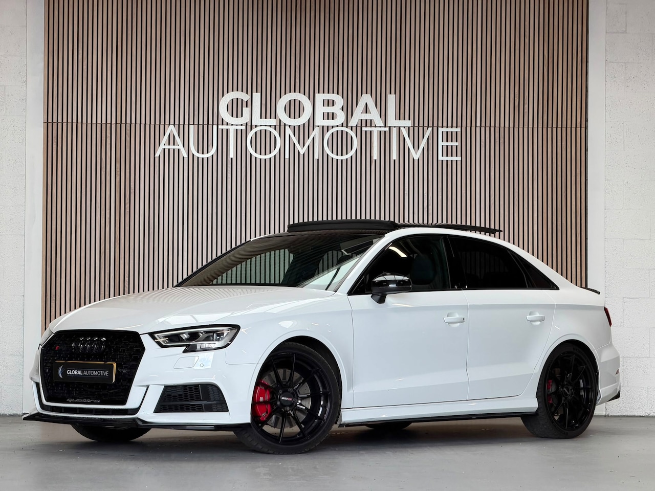 Audi A3 Limousine - 2.0 TFSI S3 quattro Pro Line Plus - RS STOELEN - B&O - PANORAMADAK - REMUS UITLAAT - AutoWereld.nl