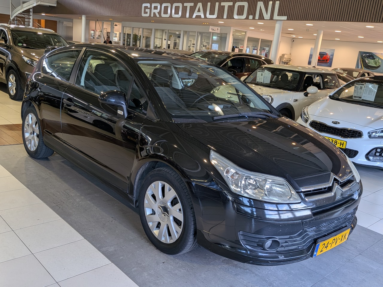 Citroën C4 Coupé - 1.6-16V VTR Trekhaak, Airco, Cruise Control - AutoWereld.nl
