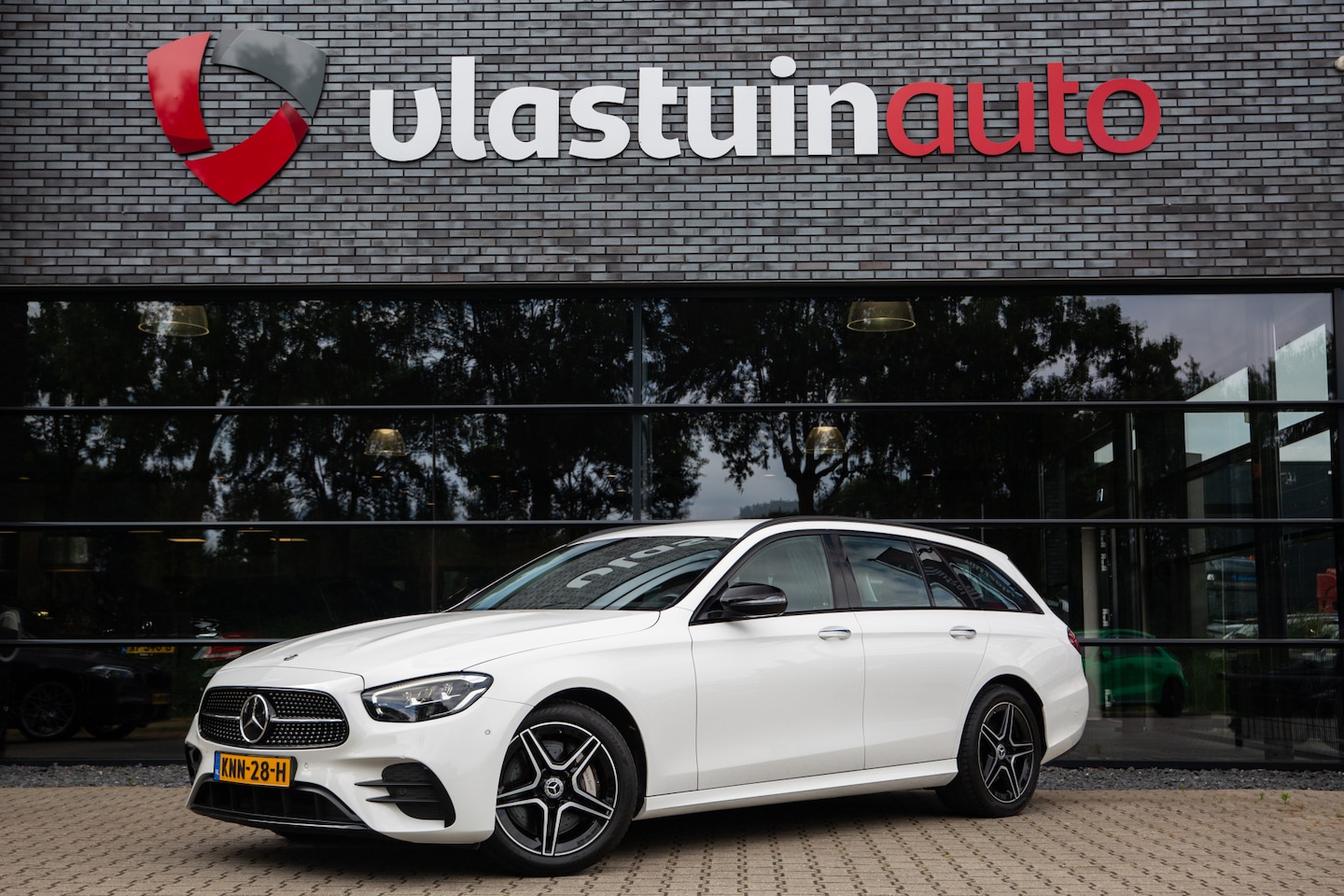 Mercedes-Benz E-klasse Estate - 300 e AMG Line 300 e AMG Line , Adap. Cruise, HUD, Sfeerverlichting, - AutoWereld.nl