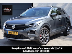 Volkswagen T-Roc - 2.0 TSI 4Motion Bussines R | Pano | Virtual | Beats