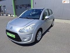 Citroën C3 - 1.4 Essentiel in nette staat en lage KM stand Zeer goed onderhouden Airco Cruise Nieuwe AP