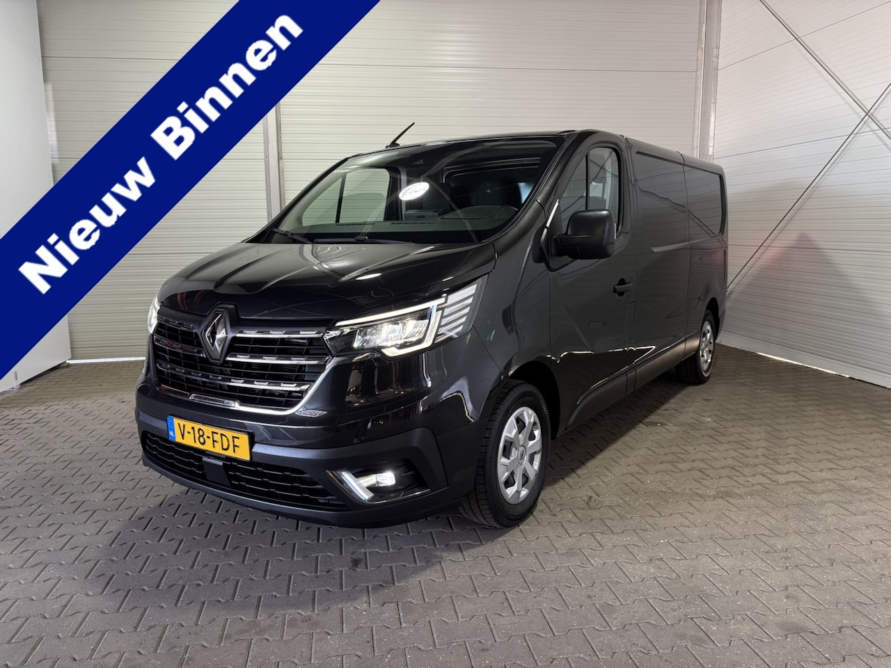 Renault Trafic - 2.0 Blue dCi 150 EDC T30 L2H1 Advance VVB510 prijs zoals getoond - AutoWereld.nl