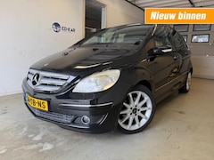 Mercedes-Benz B-klasse - B200 Turbo AUTOMAAT CLIMA LMV GOEDEKOPE INRUIL AUTO NAP APK