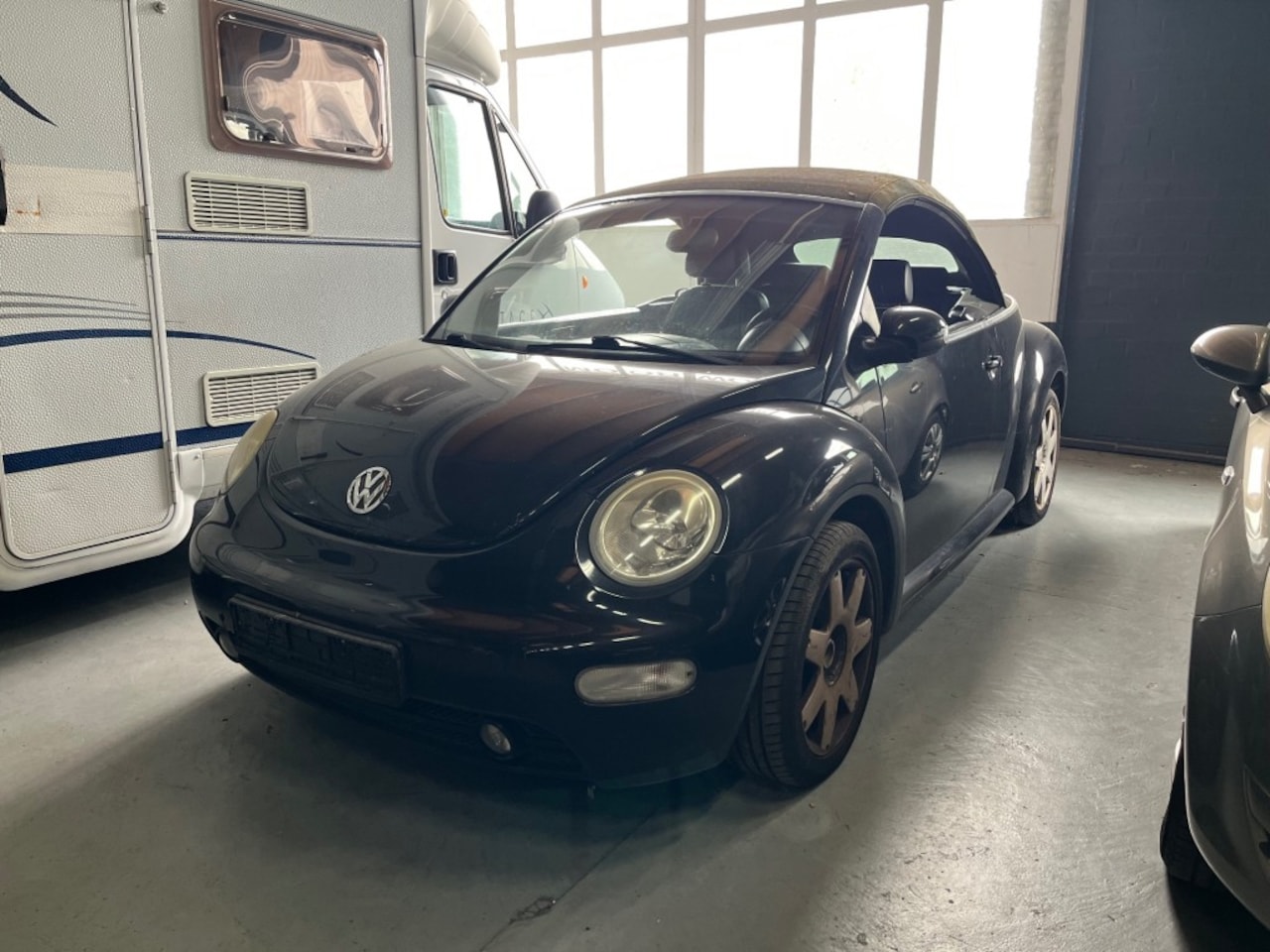 Volkswagen New Beetle - 1.8-20V - Export Prijs/Sloop prijs Betreft een opknap auto - AutoWereld.nl