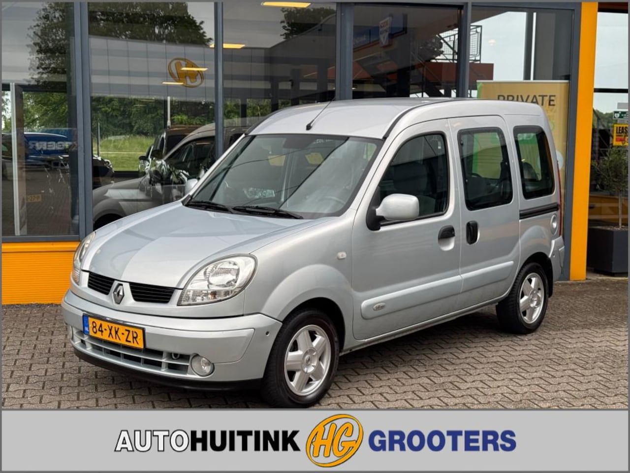 Renault Kangoo - 1.6-16V Privilège Rolstoelvervoer - airco - AutoWereld.nl