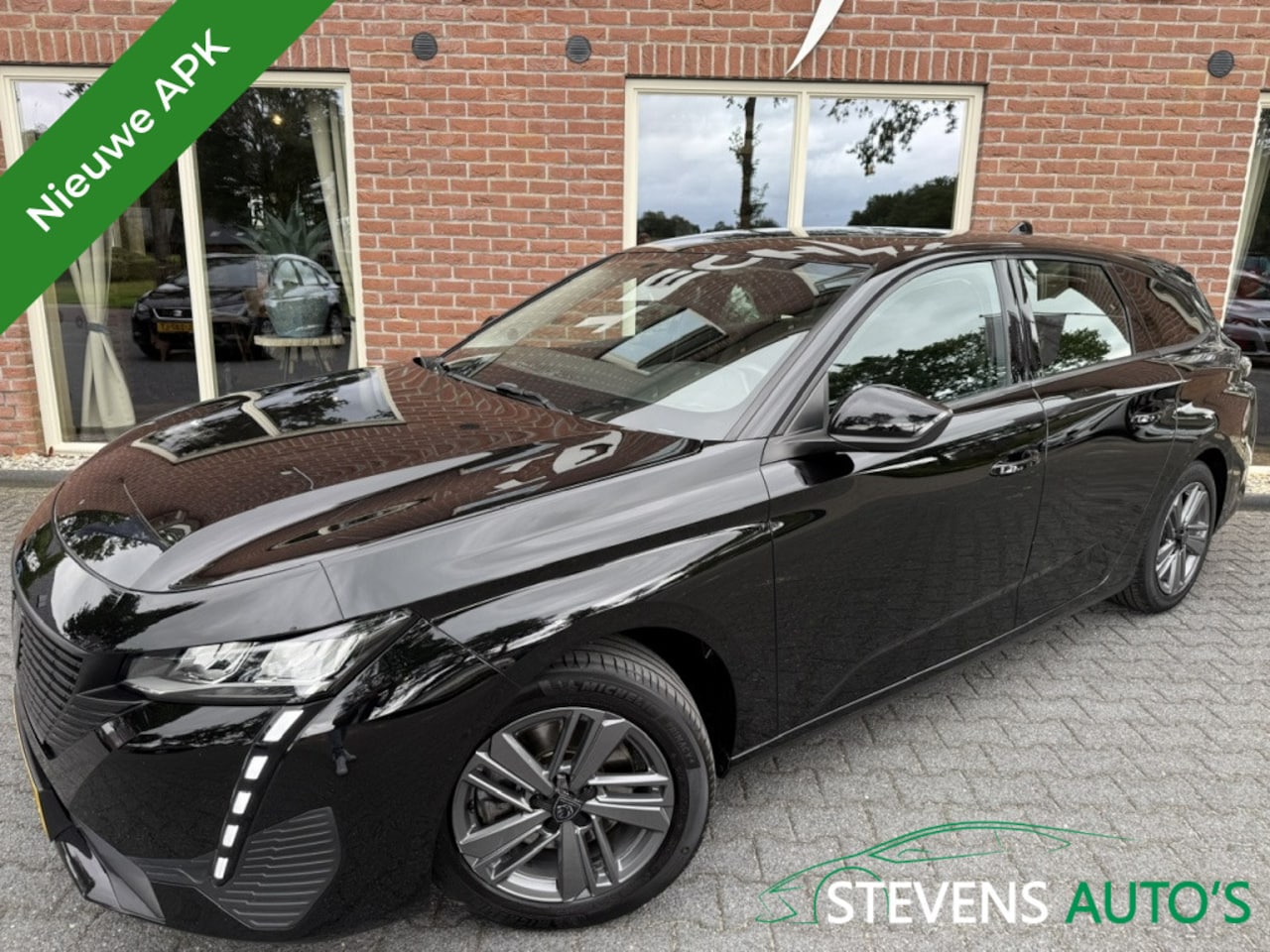 Peugeot 308 SW - 1.2 PT Act. Pack Bns NAVI / CARPLAY / ANDROID / DAB+ / CLIMA / C - AutoWereld.nl