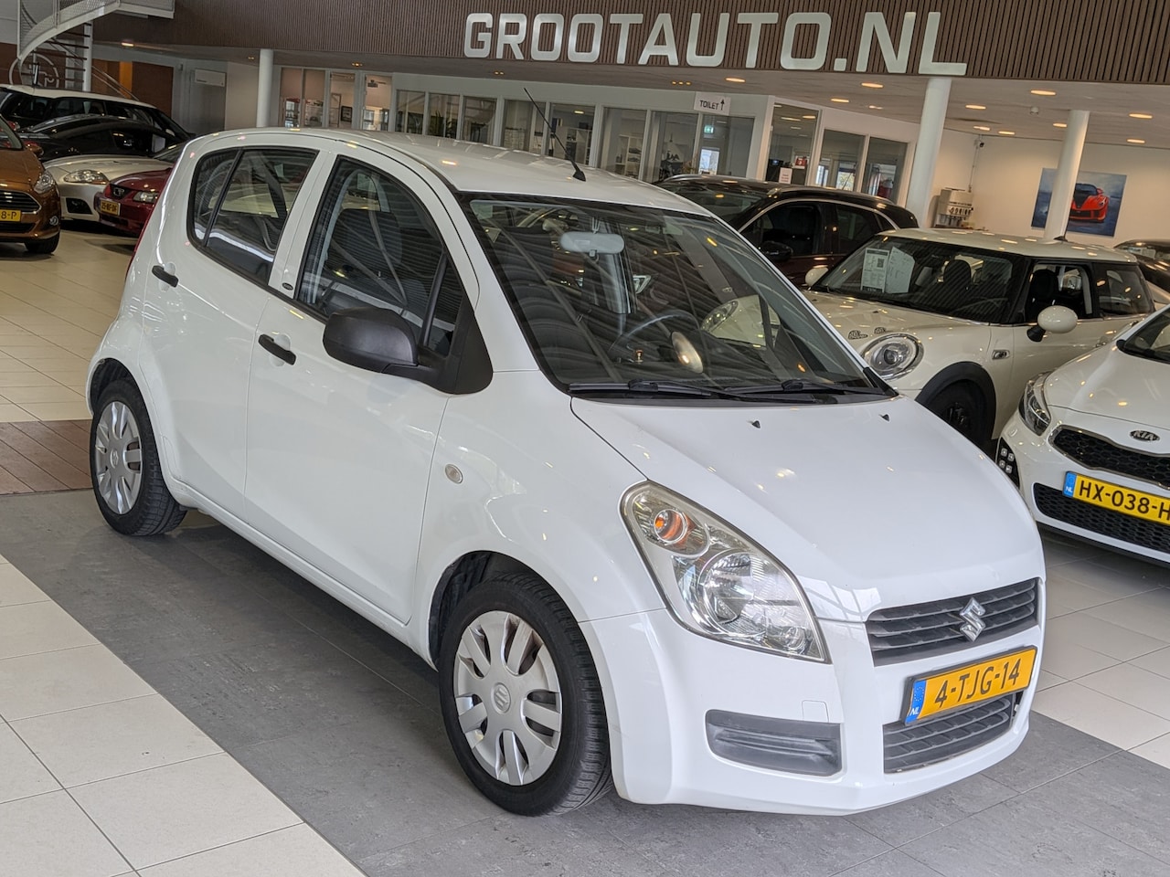 Suzuki Splash - 1.0 Base Stuurbekrachtiging - AutoWereld.nl