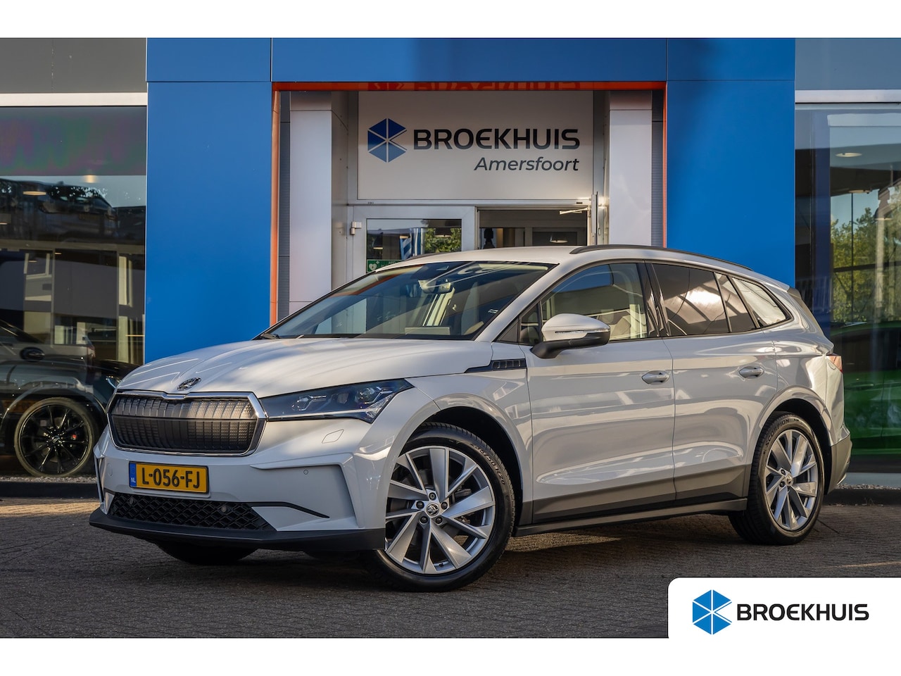 Skoda Enyaq iV - 60 First Edition | Cruise adaptief | Memory | Matrix LED | Stuur+stoel verwarming | Keyles - AutoWereld.nl
