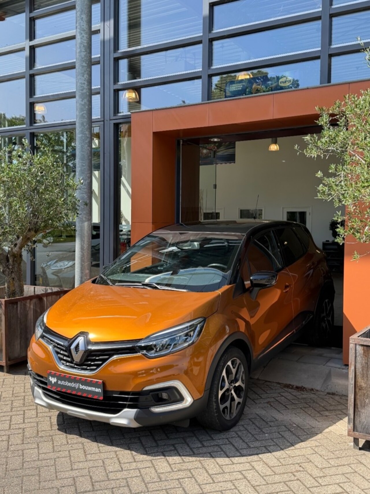 Renault Captur - 0.9 TCE INTENS/NL-AUTO/PANORAMA DAK/ACHTERUITRIJCAMERA/CRUISE/NAVI - AutoWereld.nl
