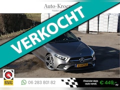 Mercedes-Benz A-klasse - 180 ///AMG Pakket | Pano | Night Pakket | Camera | Dealer onderhouden |