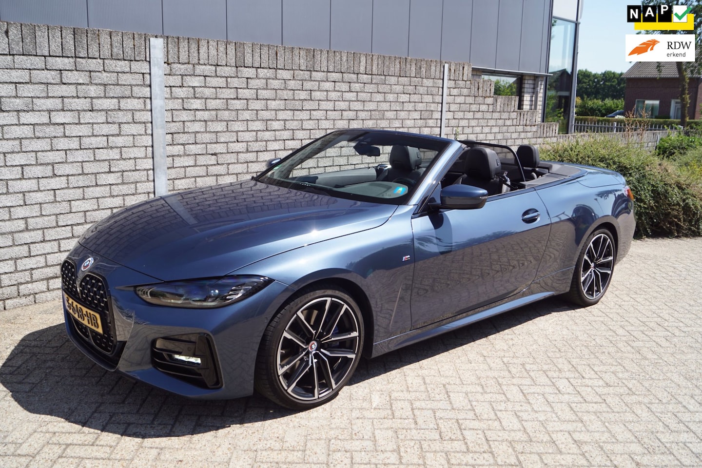 BMW 4-serie Cabrio - 430i High Executive M Sport Autom Leder Sportst Stoel/Stuurverw Navi Camera Clima Nekverw - AutoWereld.nl