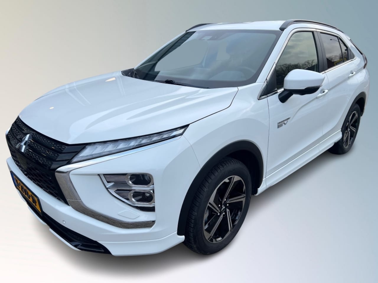 Mitsubishi Eclipse Cross - 2.4 PHEV Executive 2.4 PHEV EXECUTIVE - AutoWereld.nl