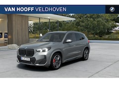 BMW X1 - xDrive25e M Sport Automaat / Panoramadak / Trekhaak / Sportstoelen / Head-Up / Comfort Acc
