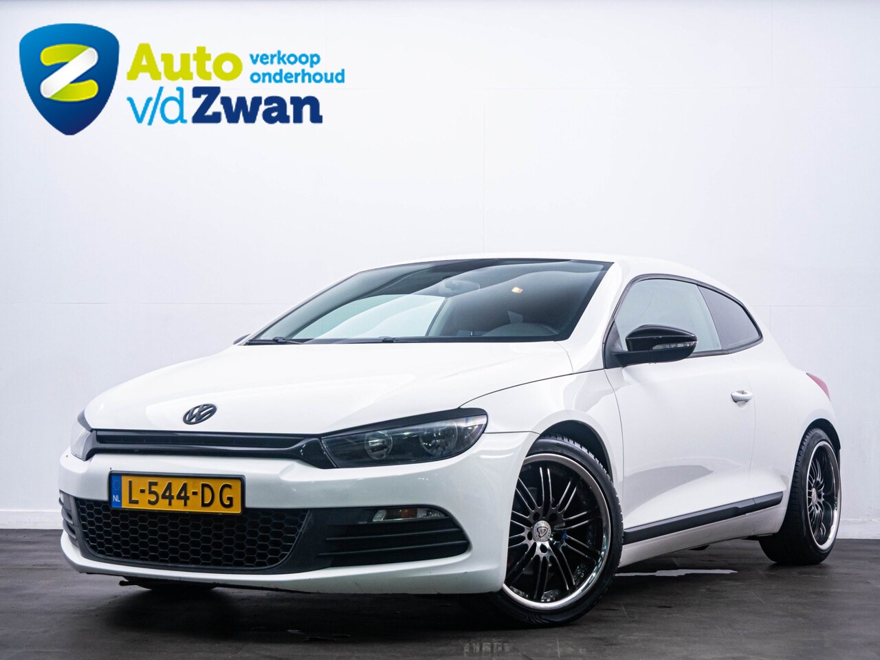 Volkswagen Scirocco - 1.4 TSI Highline Carplay|PDC|Navi|LED! - AutoWereld.nl