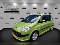 Peugeot 1007 - 1.6-16V Gentry