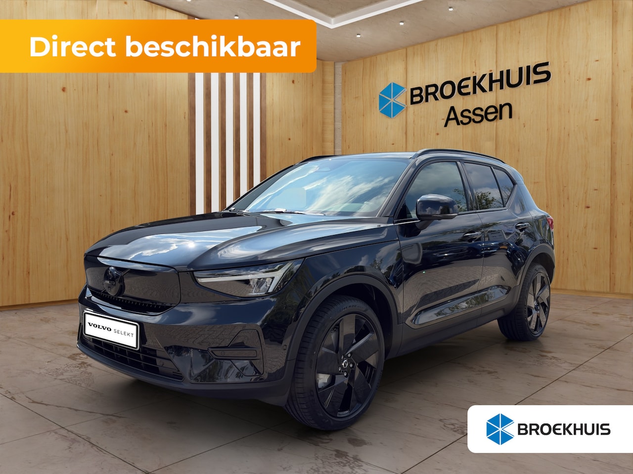 Volvo EX40 - 185 kW Single Motor Extended Range RWD Plus Black Edition | BLIS | 360 Camera | Stoel + St - AutoWereld.nl