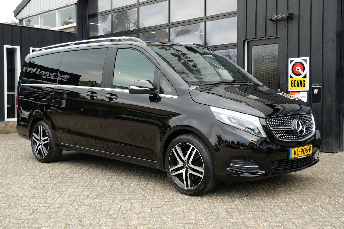 Mercedes-Benz V-klasse - 250 BlueTEC Lang DC Avantgarde Edition | Memory | Burmester | Nappa Leder | 360° | Elektr. - AutoWereld.nl