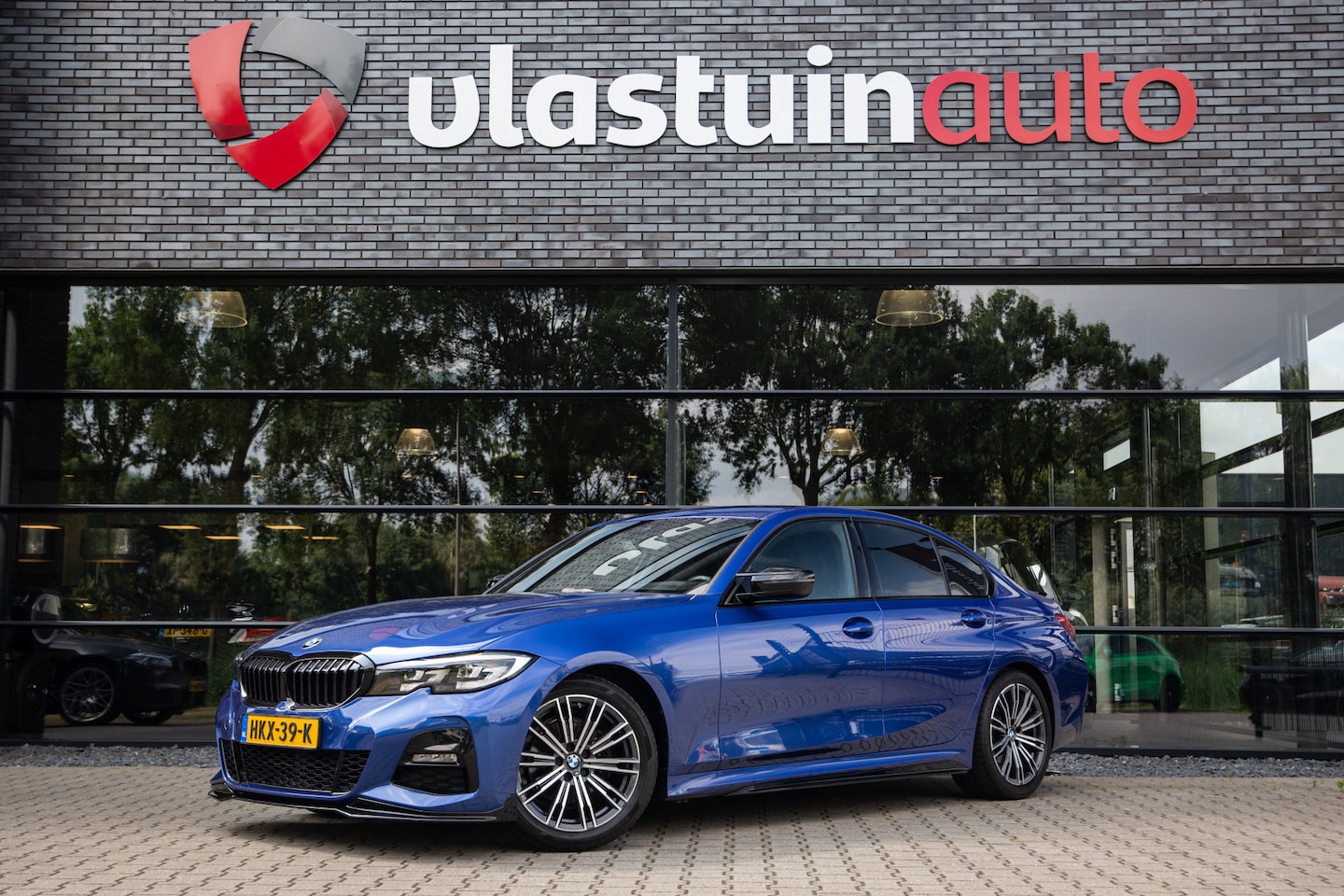BMW 3-serie - 320i High Executive M-Sport Shadowline, Keyless entry, Carplay, - AutoWereld.nl