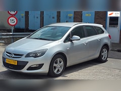 Opel Astra Sports Tourer - 1.6 CDTi Blitz