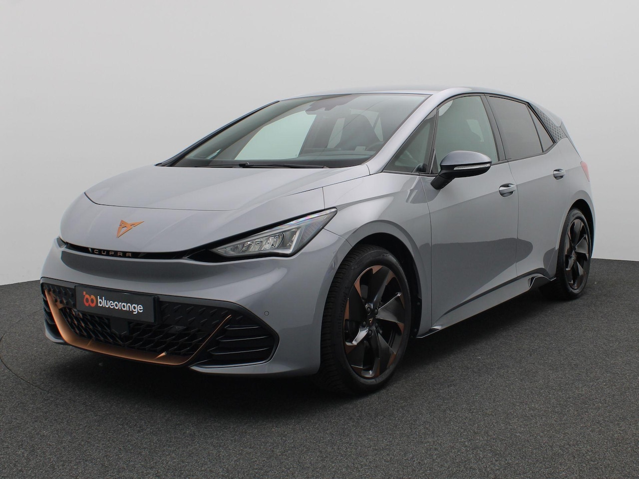 CUPRA Born - Impulse 62 kWh 204 PK 19'' LM Velgen, Stoel-stuurverwarming, Full LED verlichting, Achteru - AutoWereld.nl