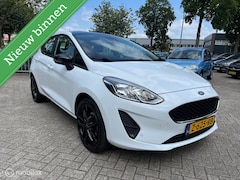 Ford Fiesta - 1.1 Black & White Edition