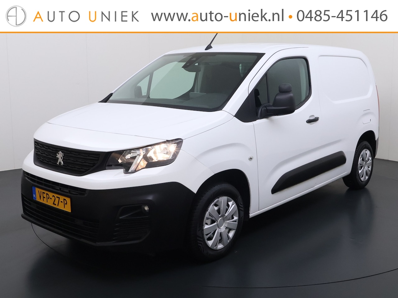 Peugeot Partner - 1.5 BlueHDI Premium Cruise C. Airco, Navi, EX LEASE! - AutoWereld.nl