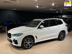 BMW X5 - XDrive40i M-SPORT/LASER/TREKHAAK/PANO/ACC/HUD