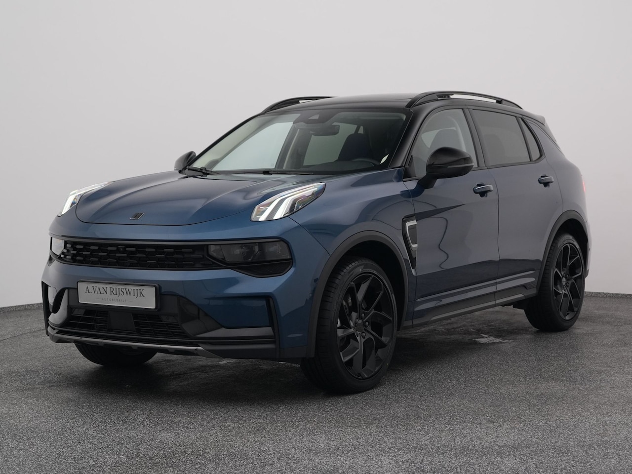 Lynk & Co 01 - 1.5 Plug-in Hybrid | 360° | BLACK - AutoWereld.nl