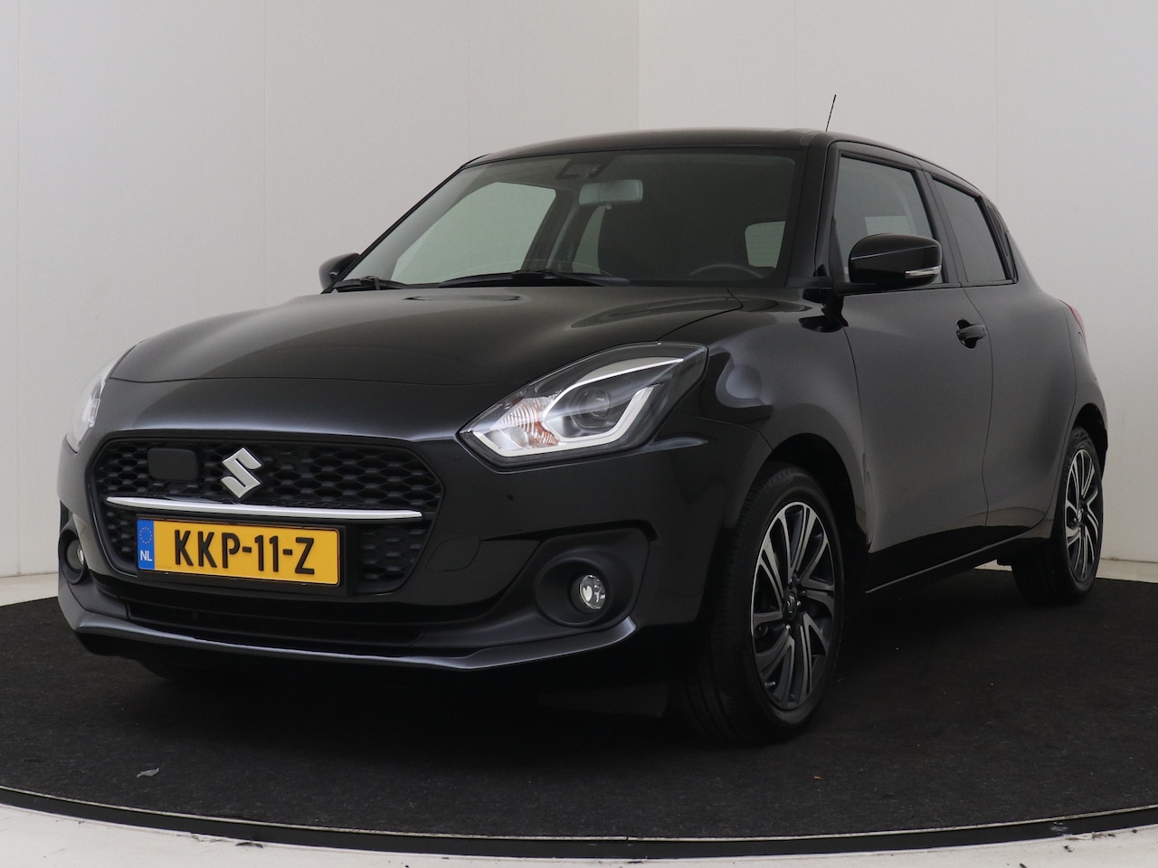 Suzuki Swift - 1.2 Style Smart Hybrid | BTW voertuig | Dealer onderhouden | Keyless Entry/Start | Dodehoe - AutoWereld.nl