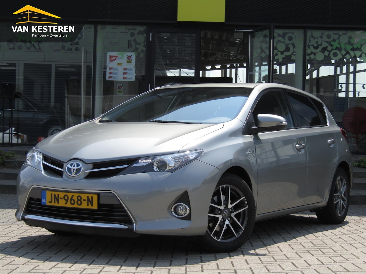 Toyota Auris - 1.8 Hybrid 136pk Aut Aspiration / Trekhaak(afneembaar) Navigatie / Camera - AutoWereld.nl