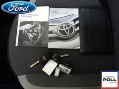 Toyota Aygo - 1.0 VVT-i x-Joy Automaat Camera Apple Car play Climat Safety pack Privacy Glass Dealeronde