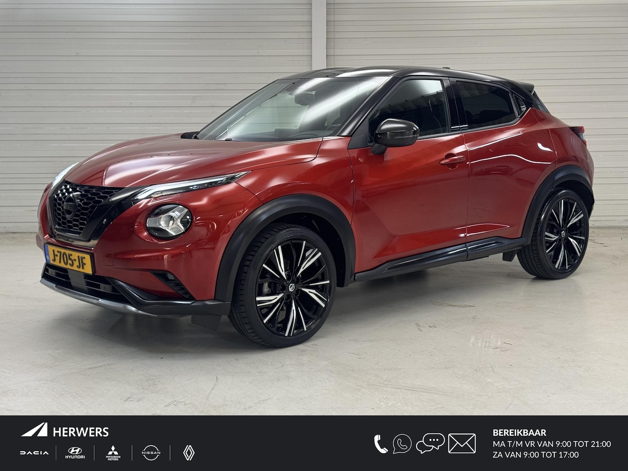 Nissan Juke - 1.0 DIG-T N-Design / Dealer Onderhouden / Navigatie / Leder/Alcantara Bekleding / Trekhaak - AutoWereld.nl