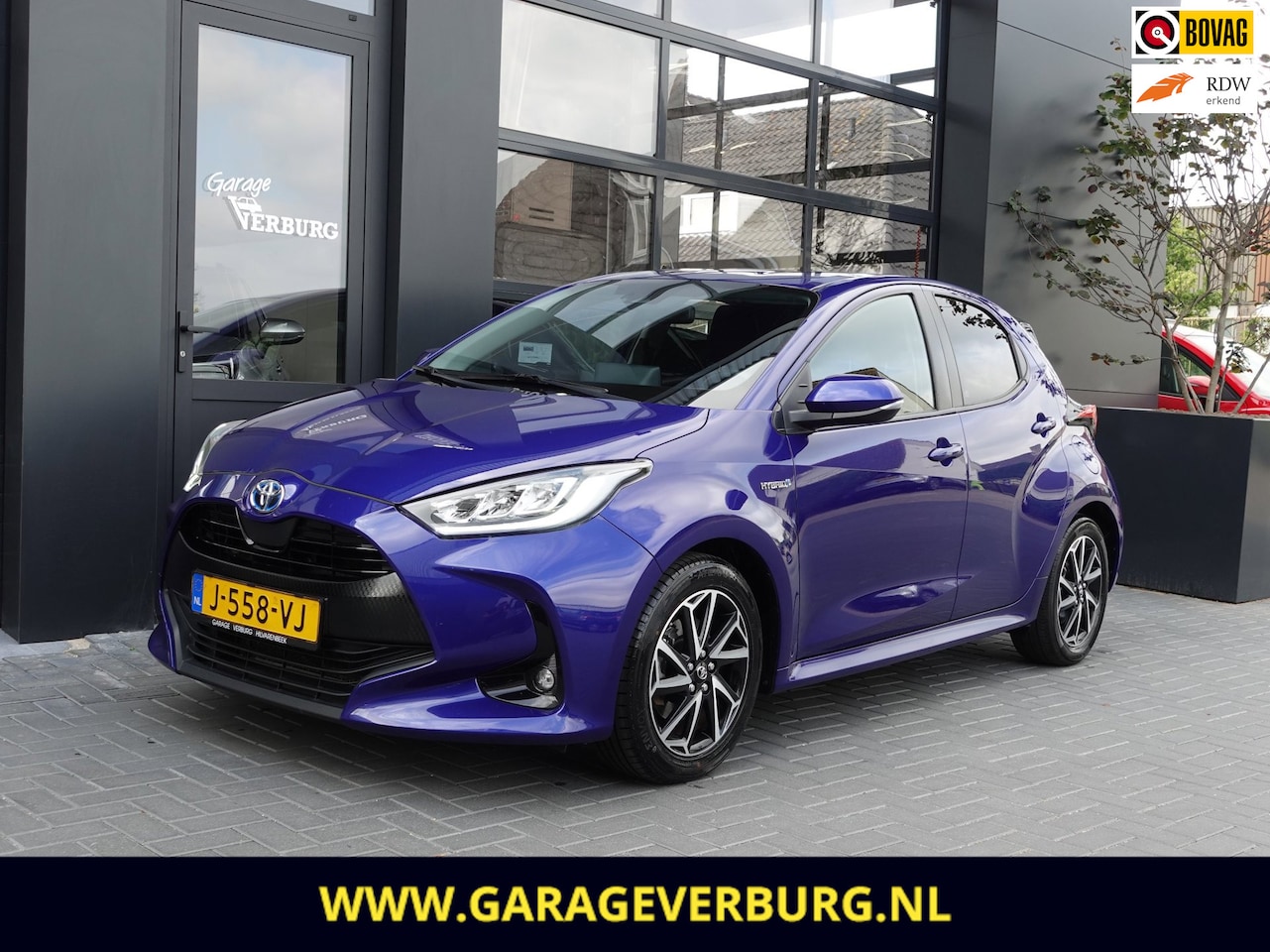 Toyota Yaris - 1.5 Hybrid Dynamic (Navi/Carplay,Camera,AdaptiveCruise,Keyless,LED) - AutoWereld.nl