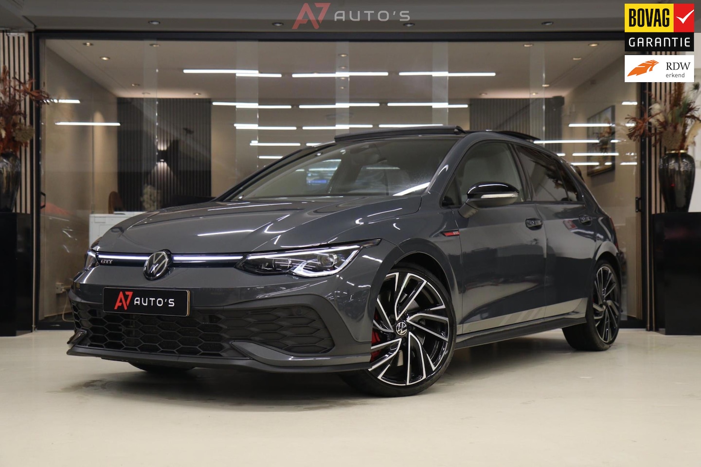 Volkswagen Golf - 2.0 TSI GTI CLUBSPORT BLACKSTYLE/NURBURGRING/PANO/IQ-LIGHT/HUD/MEMORY/VOLL - AutoWereld.nl