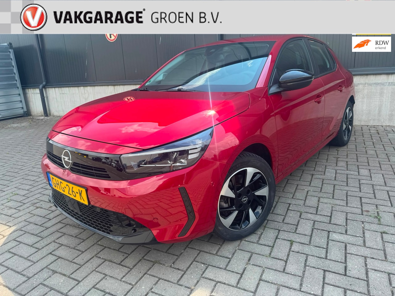 Opel Corsa Electric - 50 kWh / SOH 96% / camera / cruise / pdc v+a ! - AutoWereld.nl