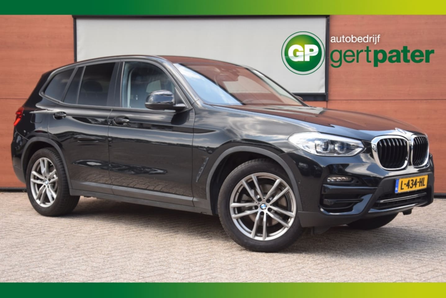 BMW X3 - xDrive20i LED/Carplay/19Inch/Stoelverwarming/Navi - AutoWereld.nl