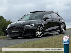 Audi RS3 - 2.5 TFSI 400PK Quattro / Pano / Head-up / Sonos / Maxton / Memory / Keyless / Carbon / Sfe