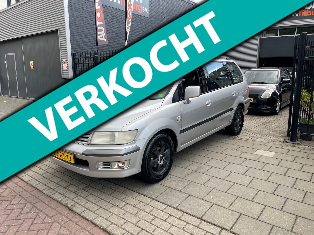 Mitsubishi Space Wagon - 2.4 GDI GLXi 6p. Trekhaak Airco NAP APK - AutoWereld.nl