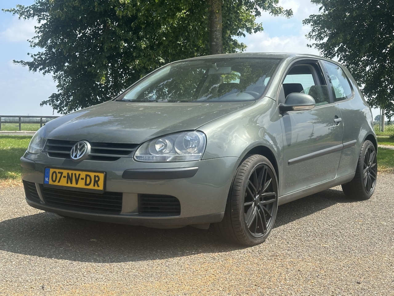 Volkswagen Golf - 1.4 FSI Trendline NAP * NL auto - AutoWereld.nl