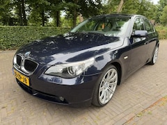 BMW 5-serie - 525i High Executive Xenon/Leer/Navi/Schuif-kanteldak/Nieuwe apk