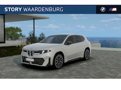 BMW iX3 - 40 eDrive / Panoramadak / 3D Head-Up / M Sportstoelen / Stuurverwarming / Harman Kardon