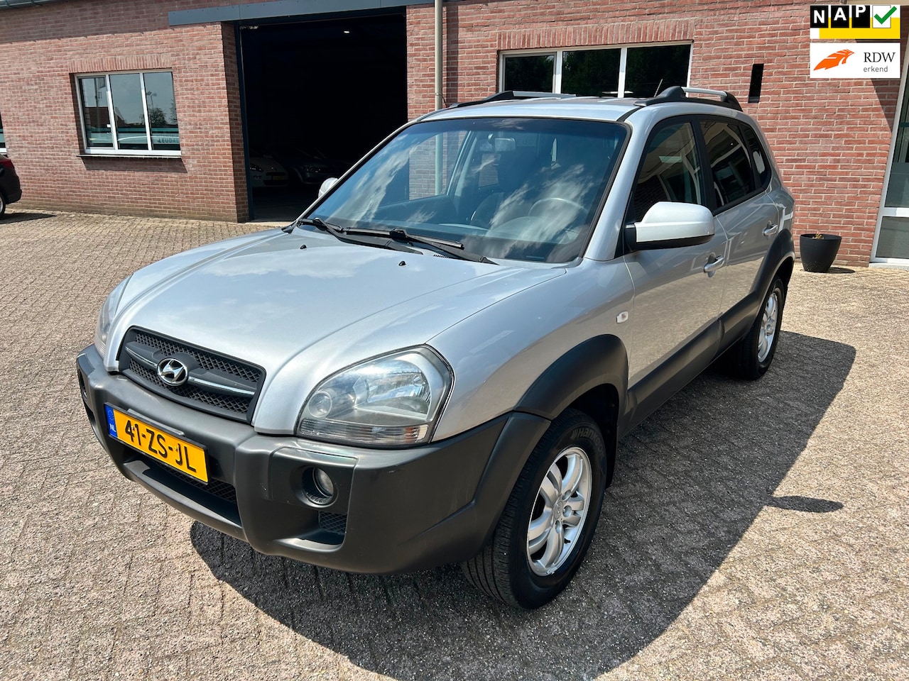 Hyundai Tucson - 2.0i Style // Nieuwe APK !! // Trekhaak - AutoWereld.nl
