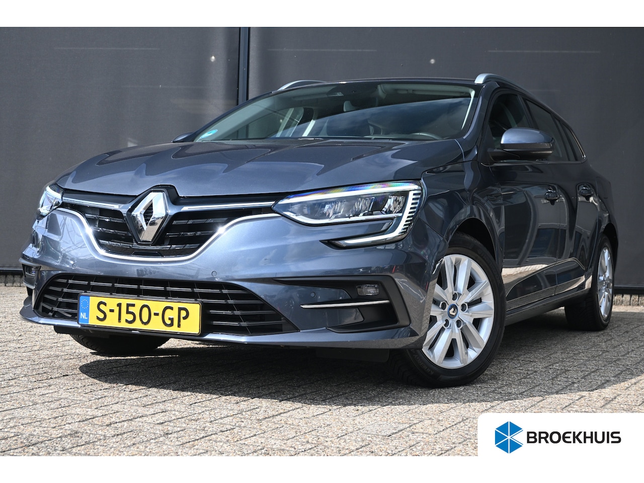 Renault Mégane E-Tech - Estate 1.6 Plug-In Hybrid 160 Intens | Afn. Trekhaak | Navigatie | Parkeersensoren | Clima - AutoWereld.nl
