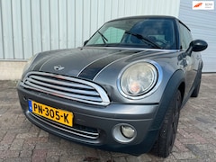 MINI 3-Deurs - 1.6 Cooper Chili - Front Schade - Motor Loopt Onregelmatig