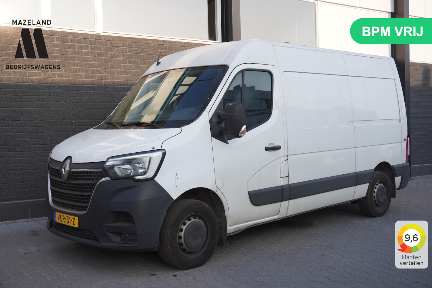 Renault Master - 2.3 dCi 150PK L2H2 - EURO 6 - Airco - Trekhaak - €14.900,- Excl. - AutoWereld.nl