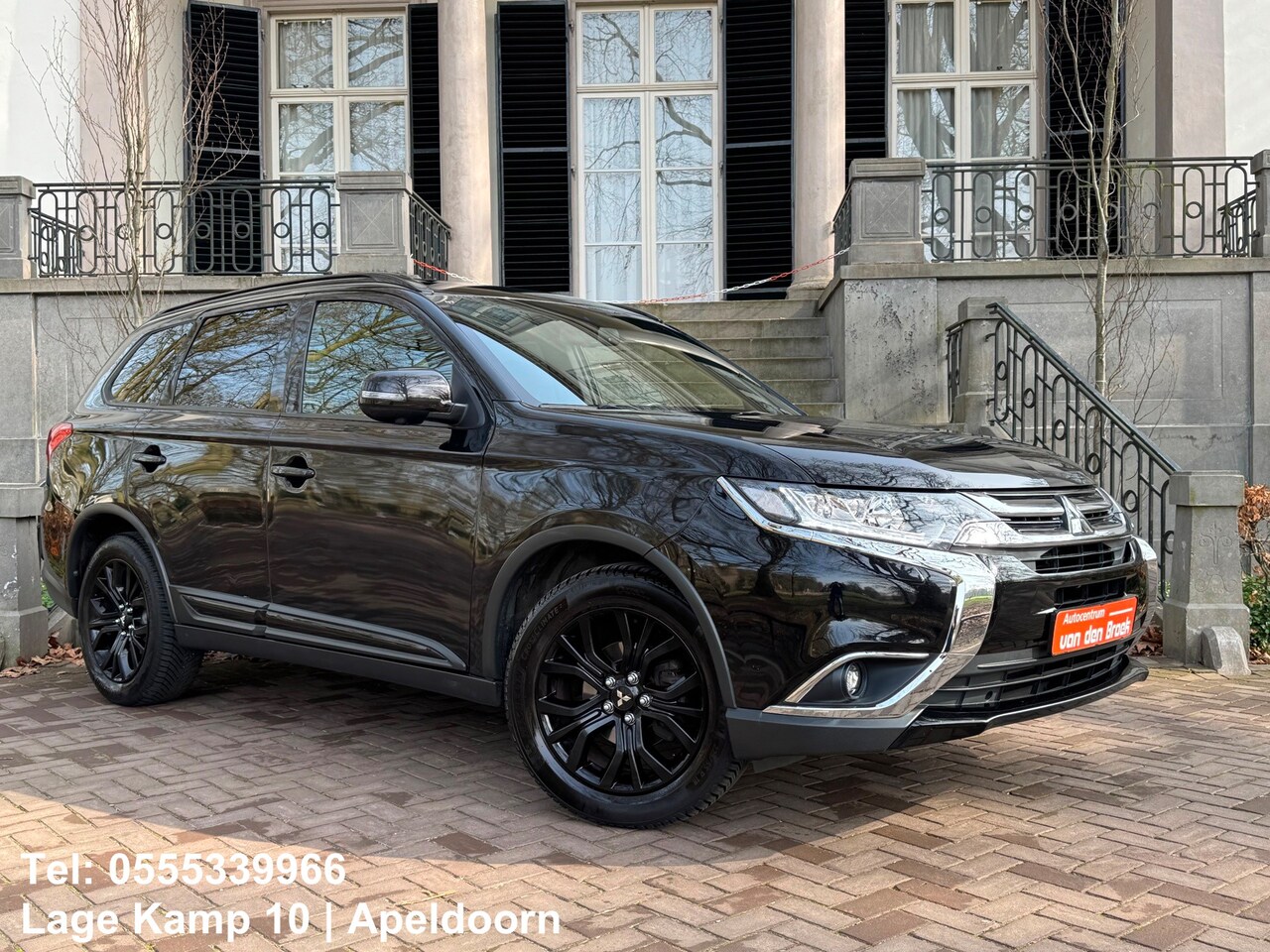 Mitsubishi Outlander - 2.0 Instyle+ 4WD 7P Automaat BLACK-LINE Navi Sch-Dak 360C Camera Trekhaak - AutoWereld.nl