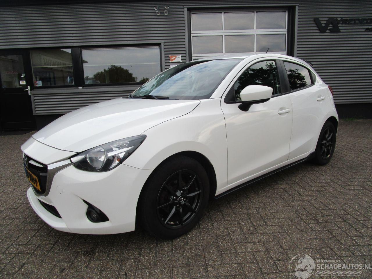 Mazda 2 - 1.5 Skyactiv-G 1.5 Skyactiv-G 5drs - AutoWereld.nl