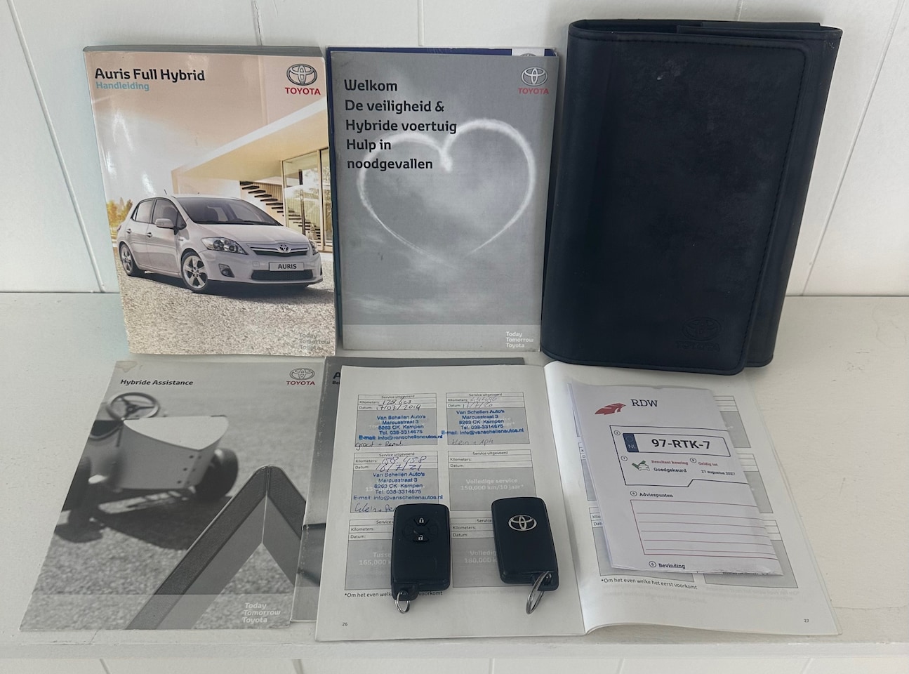 Toyota Auris - 1.8 Full Hybrid Aspiration.NAP .Airco - AutoWereld.nl