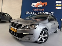 Peugeot 308 - 1.2 VTi Active /bj.2014 / kleur: grijs/ navigatie/trekhaak/5 deurs/climate/etc/ NAP met 14